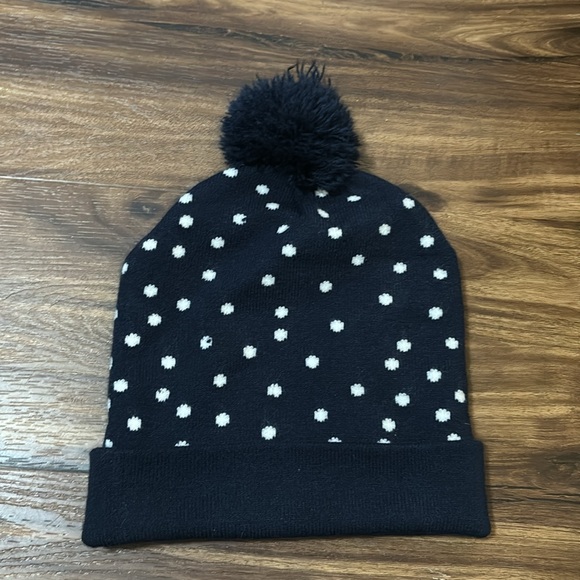 Snoopy Beanie - Picture 3 of 4